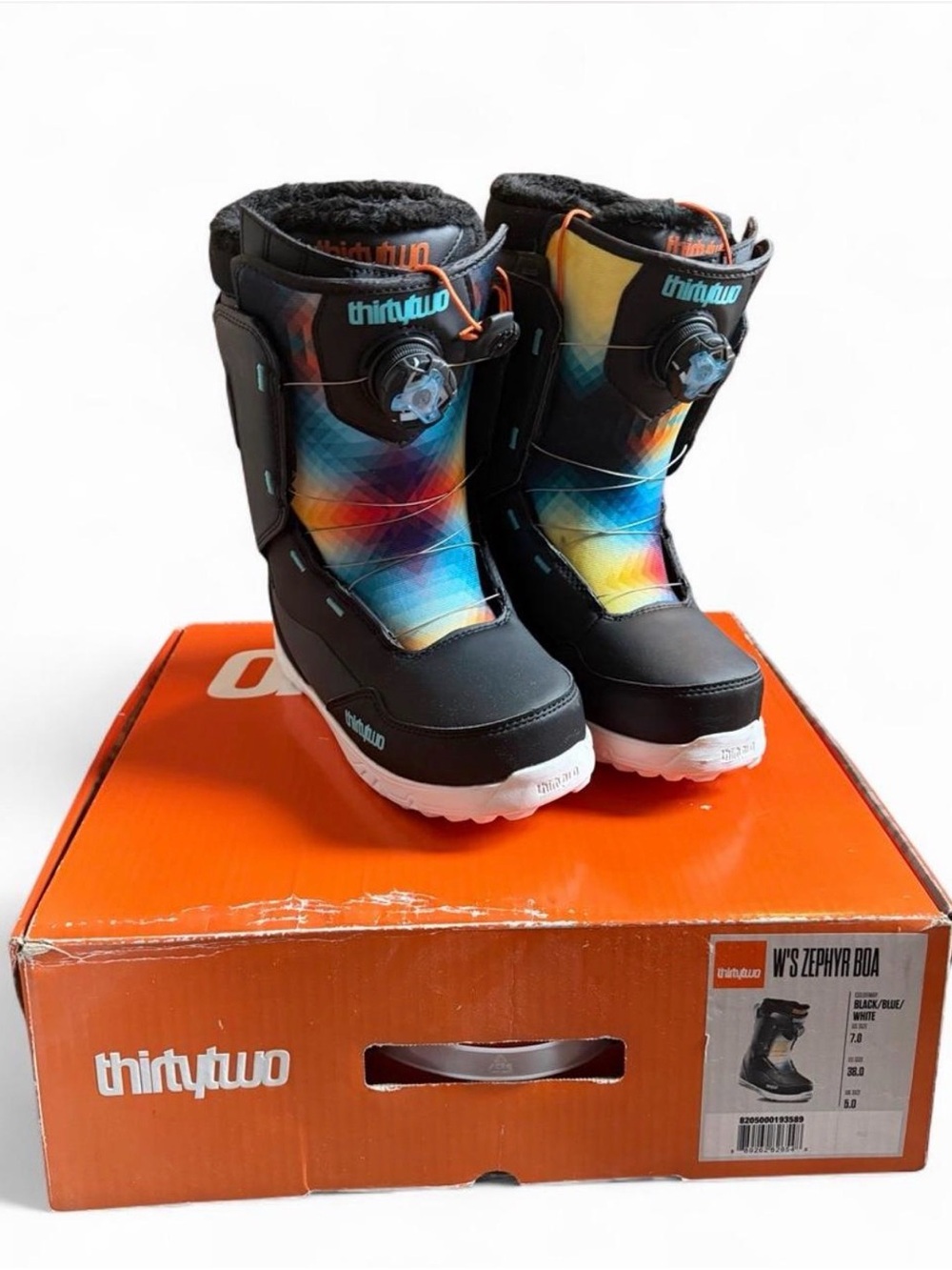 ThirtyTwo Women's Zephyr BOA Winter Snowboard Boots - Black with Multicolor
